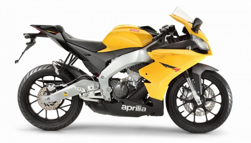 2015 Aprilia RS4