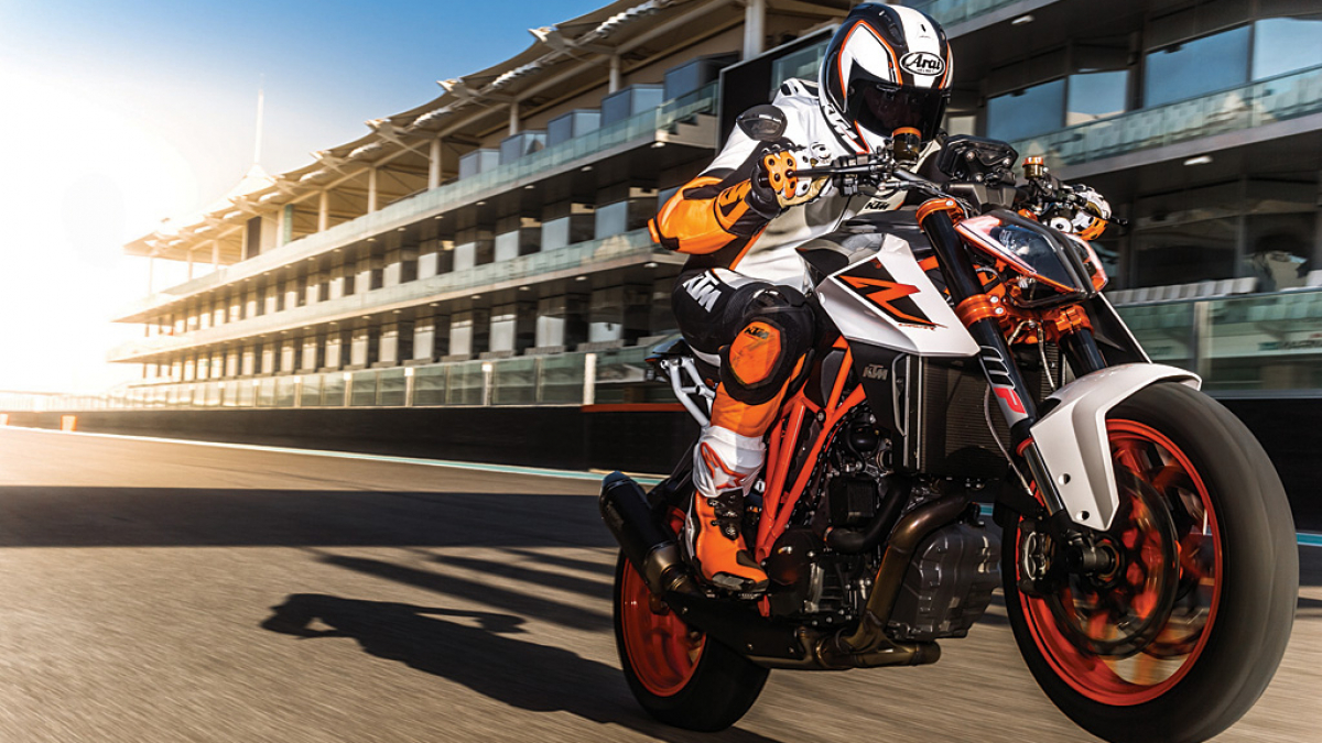 2018 KTM Duke 1290 Super R