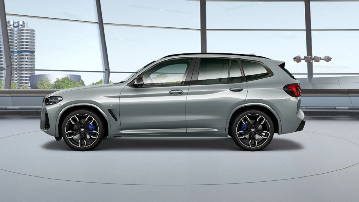 2022 BMW X3 M40i