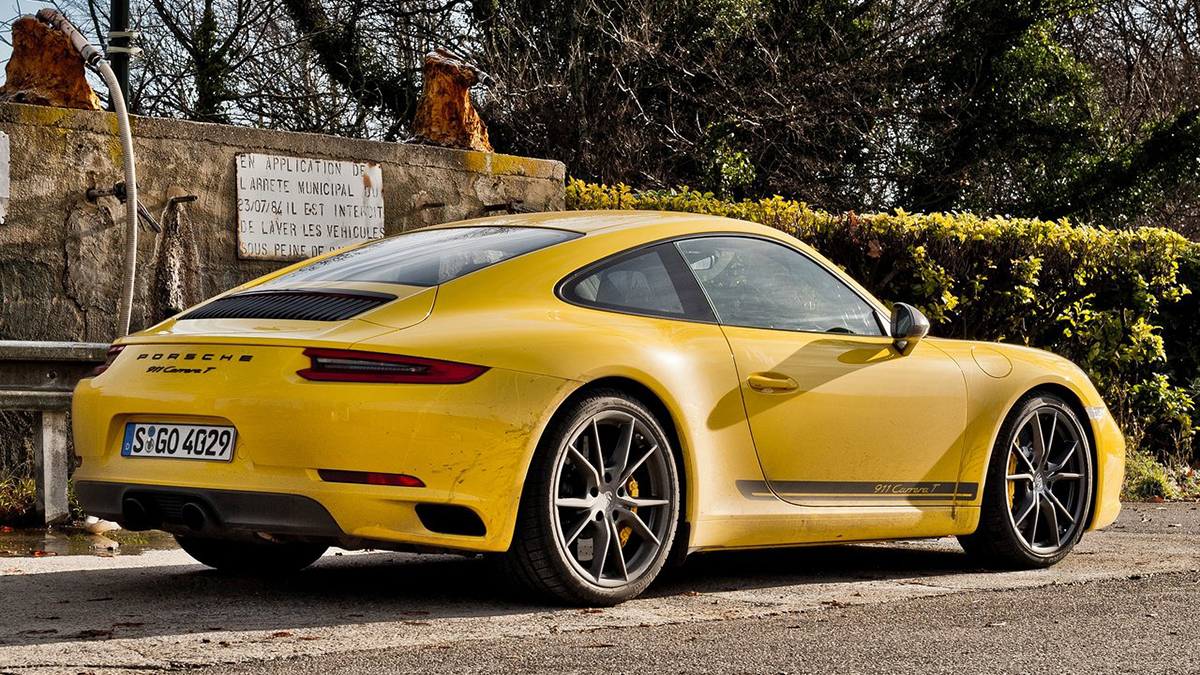 2019 Porsche 911 Carrera T Coupe