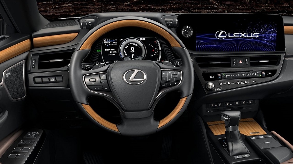 2022 Lexus ES 200豪華版