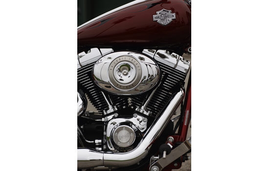 Harley-Davidson_Softail_FXCWC ROCKER C