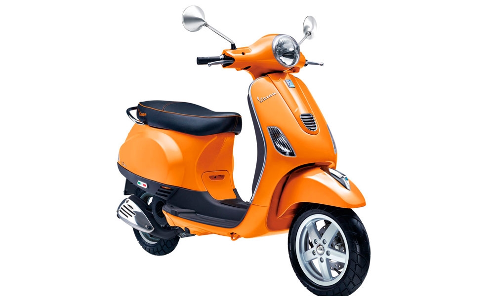 Vespa_LT_125 ie