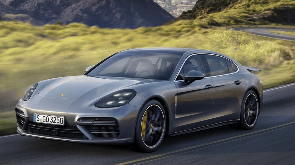 2020 Porsche Panamera Turbo Executive