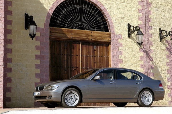 BMW_7 Series_750Li Individual