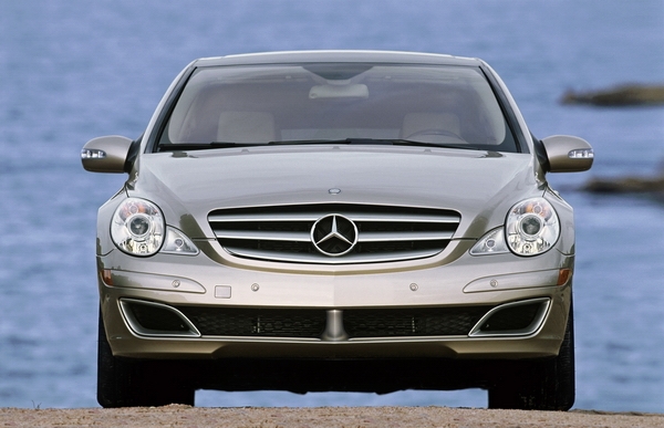 M-Benz_R-Class_R500L