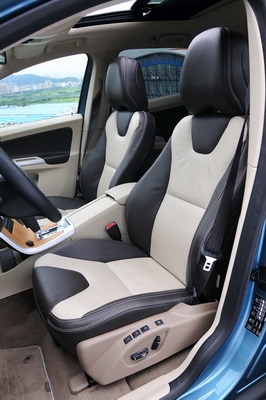 Volvo_XC60_D5 豪華版