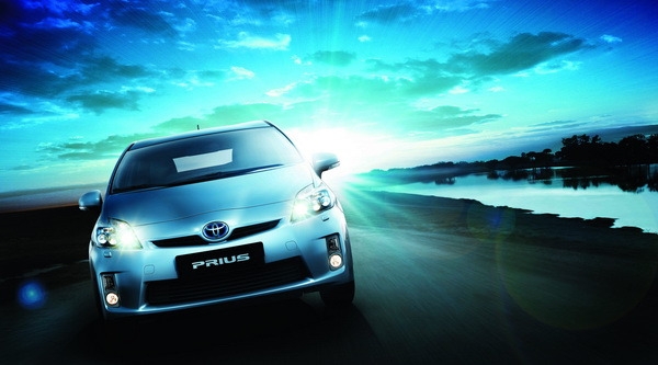 Toyota_Prius_1.8