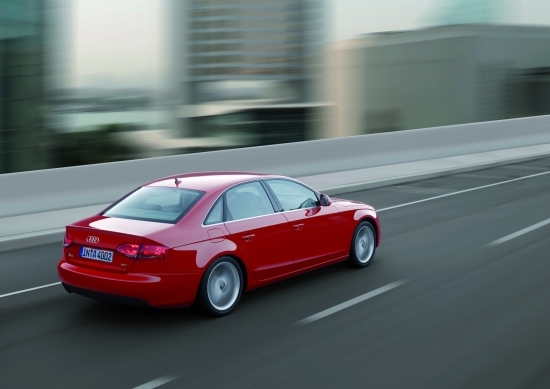 Audi_A4 Sedan_1.8 TFSI