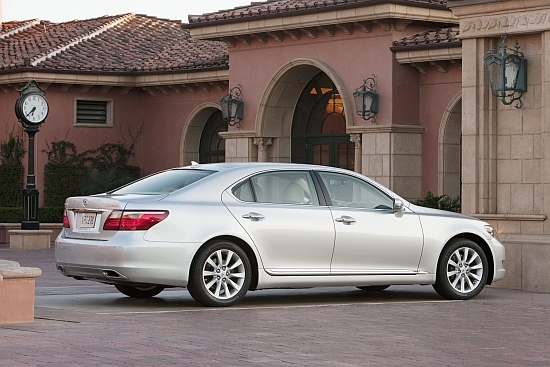 Lexus_LS_460L