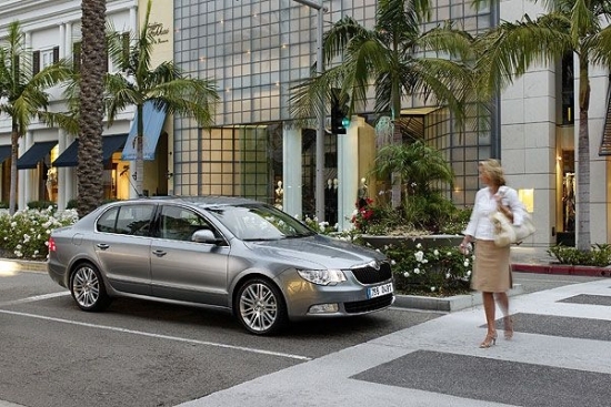 Skoda_Superb Sedan_1.8 TSI