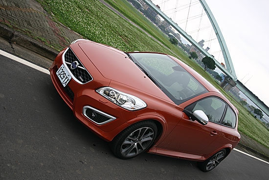 Volvo_C30_D4