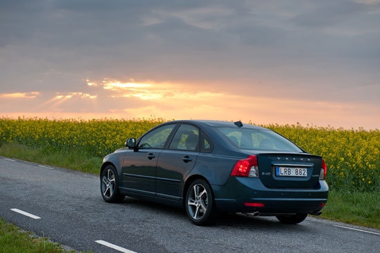 Volvo_S40_D4