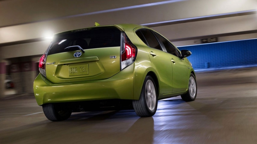 Toyota_Prius c_1.5