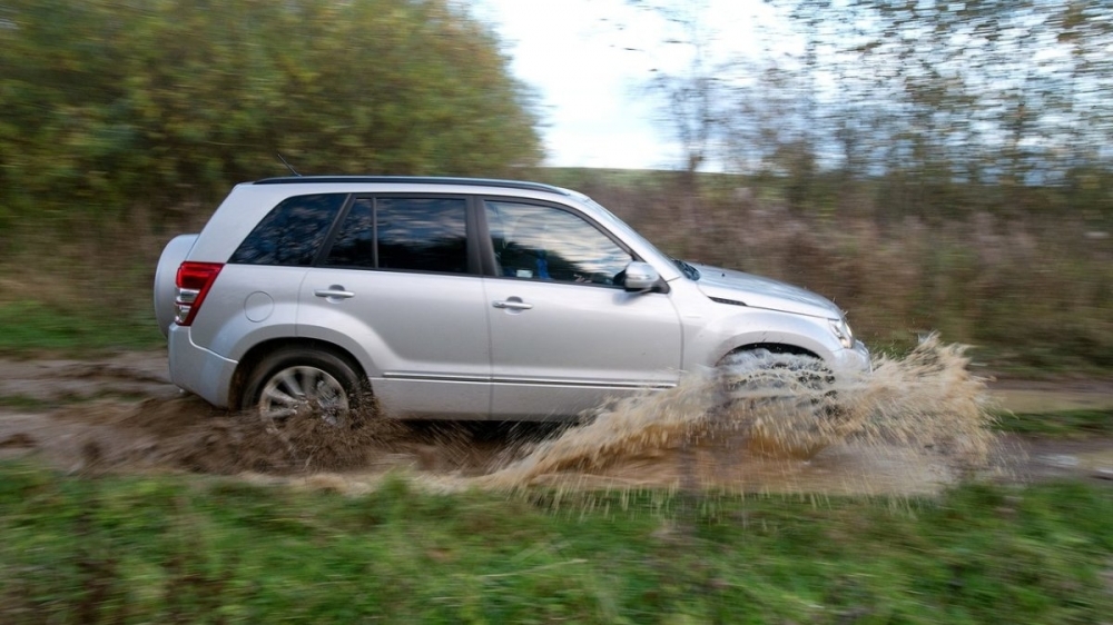 Suzuki_Grand Vitara JP_2.4