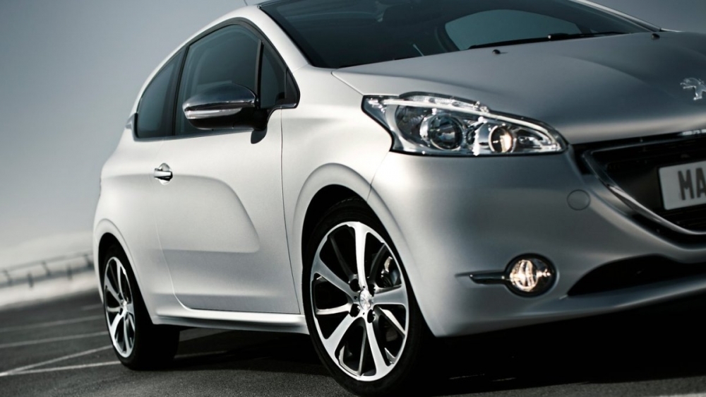 Peugeot_208_1.6 VTi MT Allure