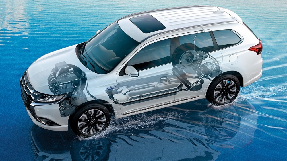 Mitsubishi_Outlander_PHEV