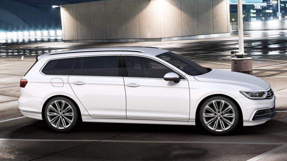 Volkswagen_Passat Variant_380 TSI R-Line Performance