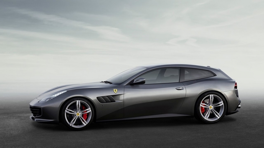 2019 Ferrari GTC4 Lusso V12