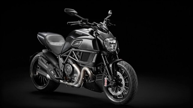 2016 Ducati Diavel 標準版