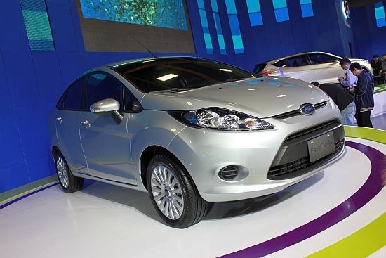 2012 Ford Fiesta 4D