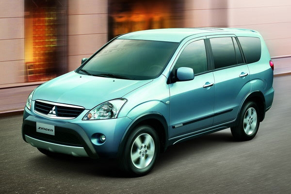 2008 Mitsubishi Zinger