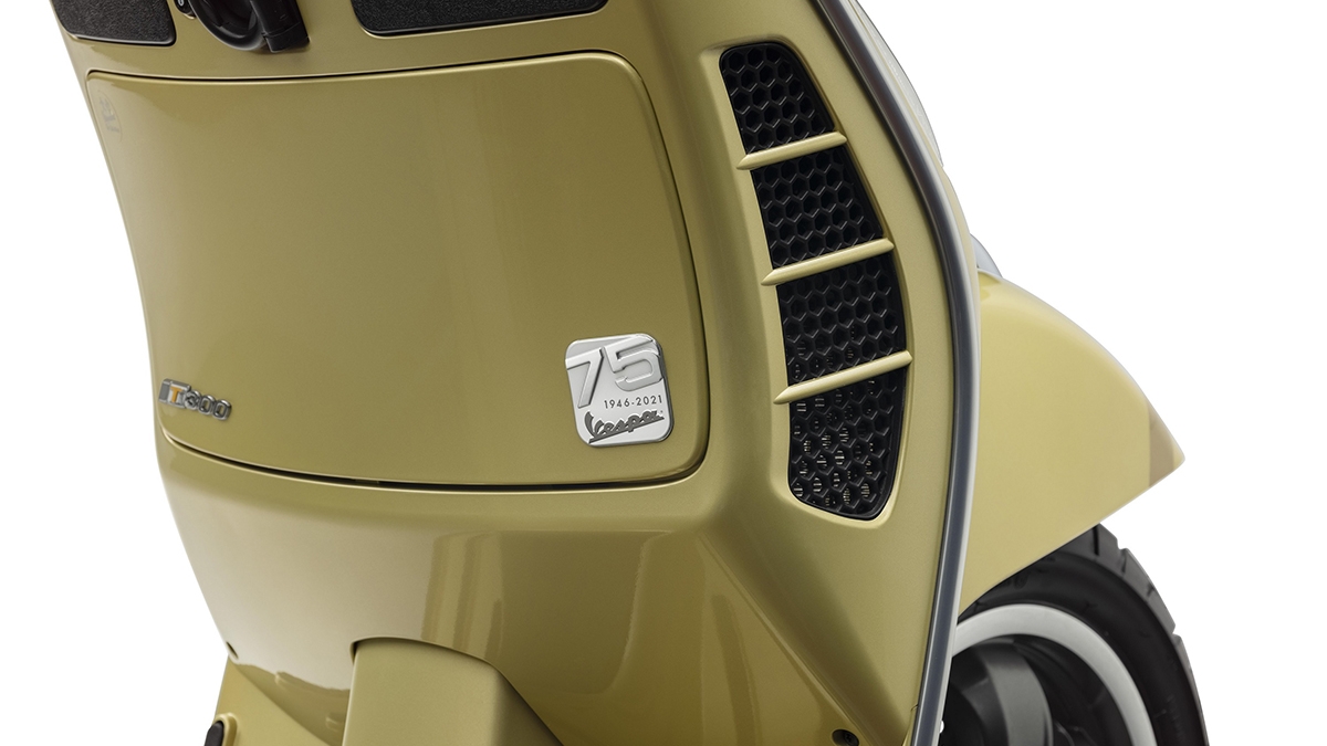 2021 Vespa GTS 300 75週年特仕版hpe ABS