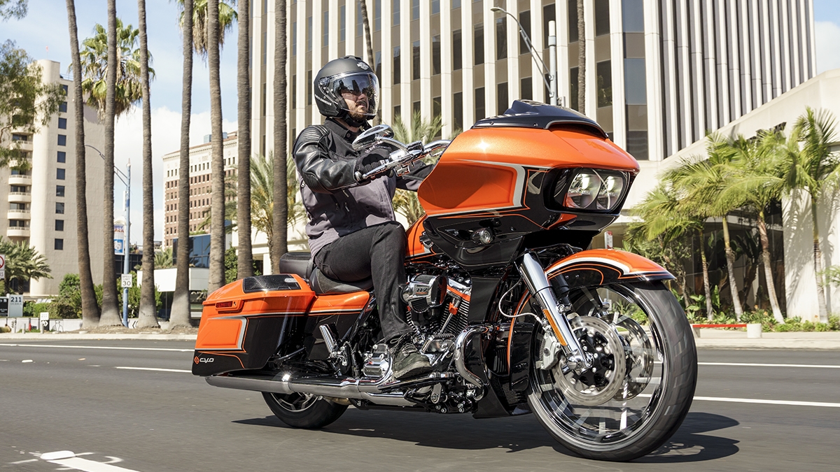 2022 Harley-Davidson CVO Road Glide ABS