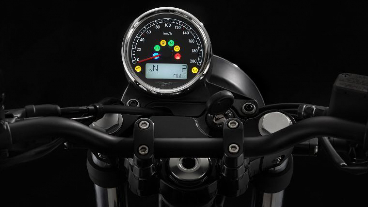 2018 Moto Guzzi V7 III Stone ABS