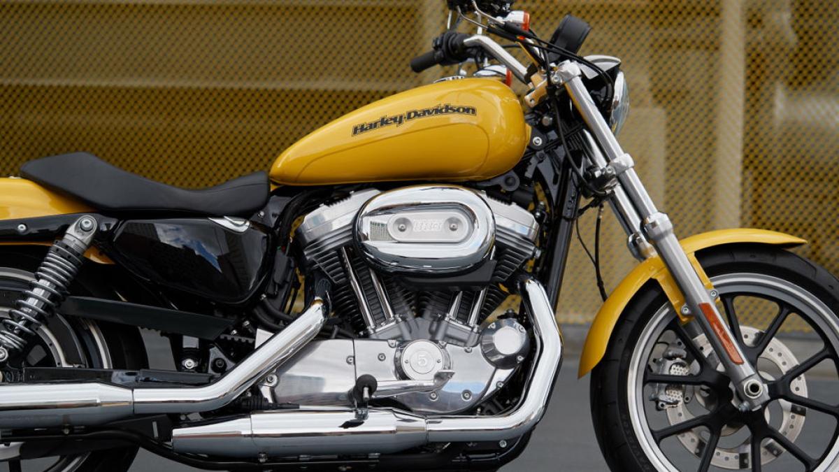 2018 Harley-Davidson Sportster 883 Super Low ABS