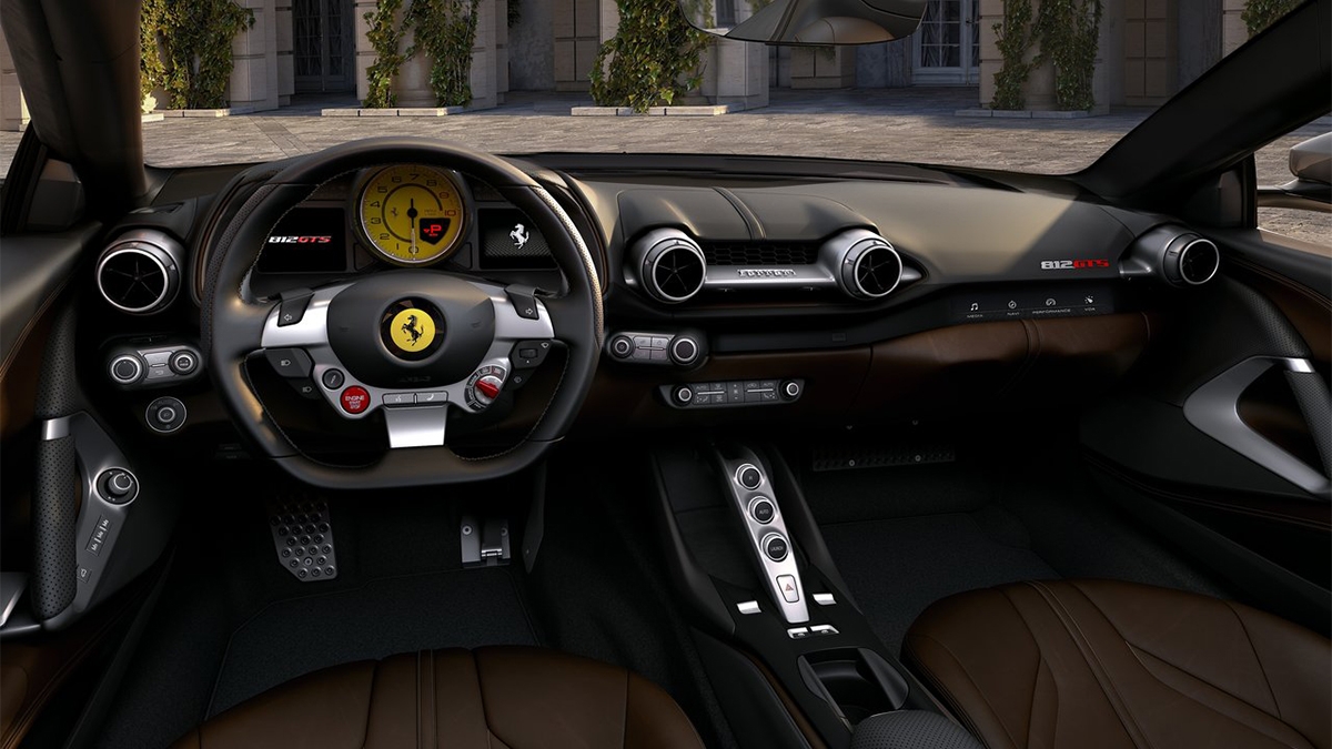 2021 Ferrari 812 GTS V12