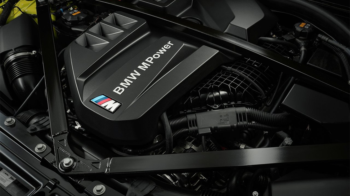 2021 BMW 4-Series M4 Competition Racing Package
