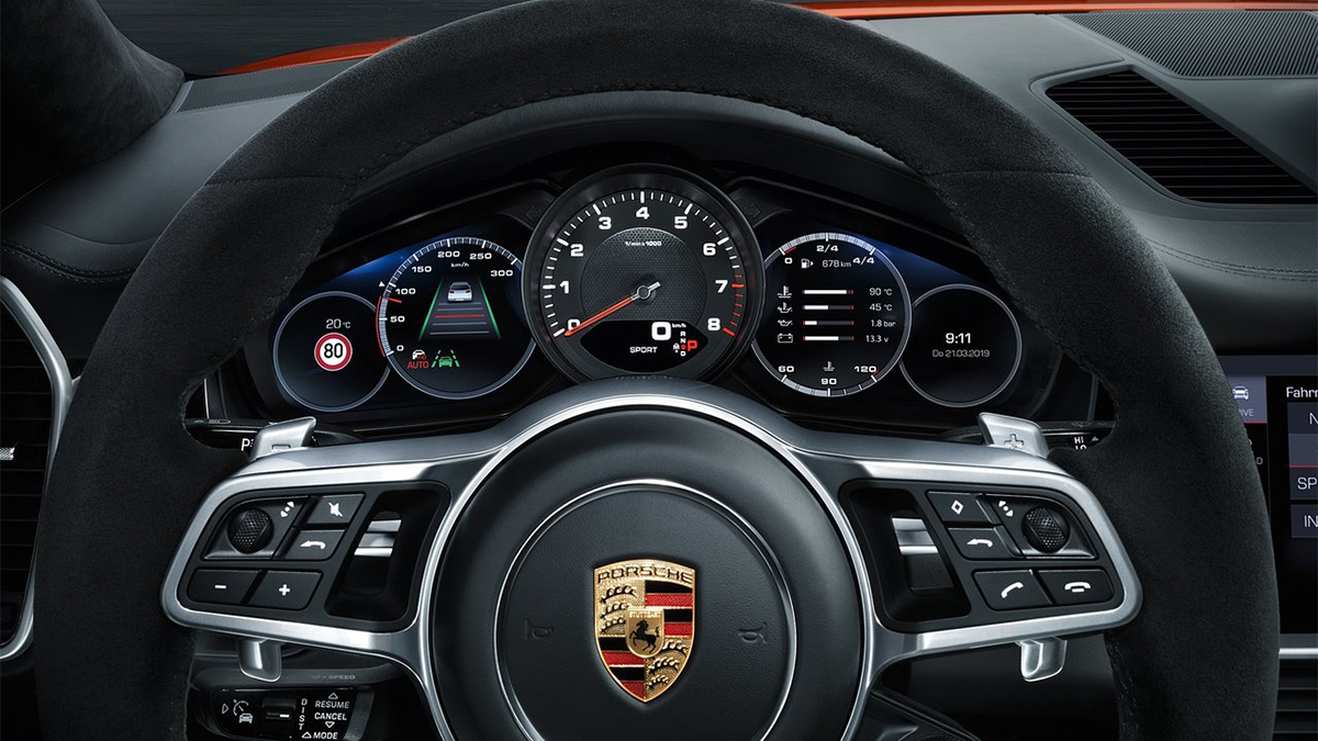 2022 Porsche Cayenne Coupe V6 Platinum Edition