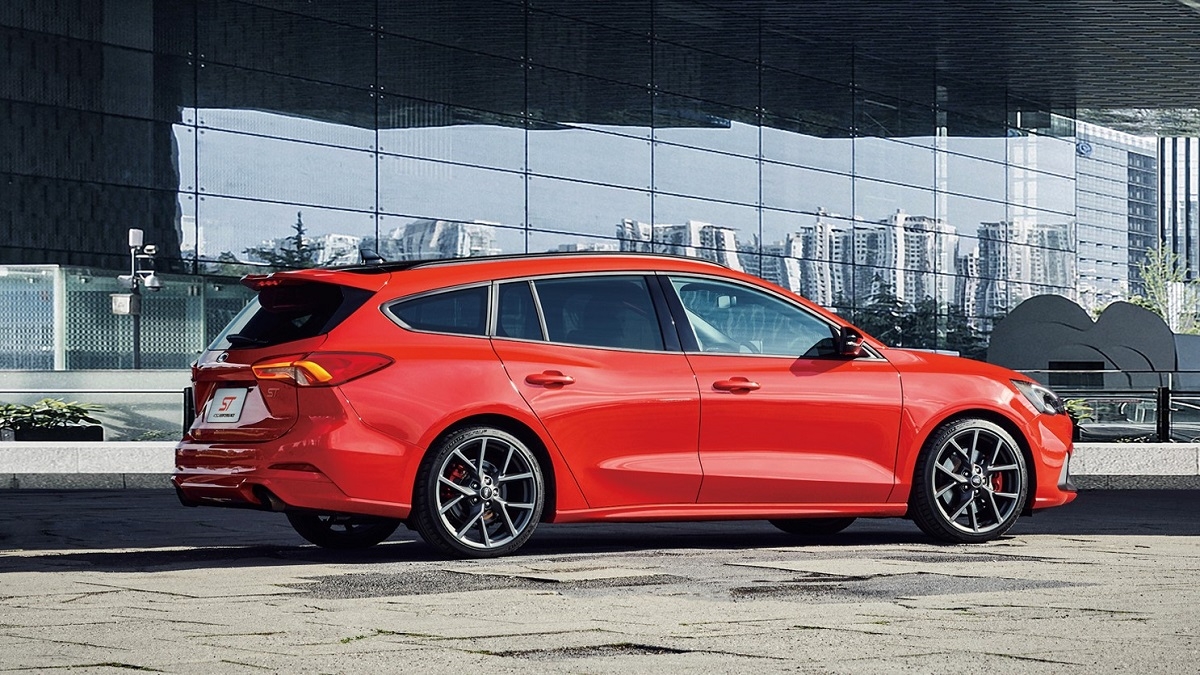 2020 Ford Focus Wagon ST