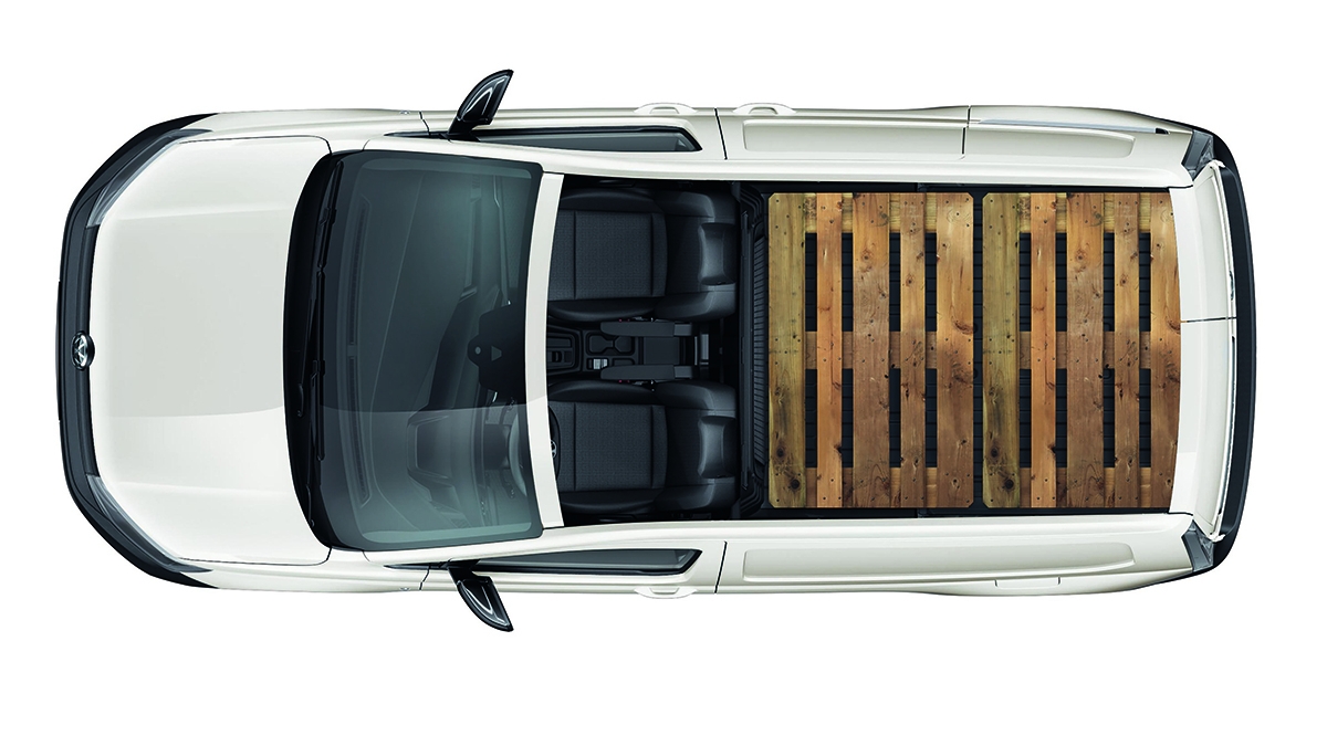2021 Volkswagen Caddy Cargo短軸自排