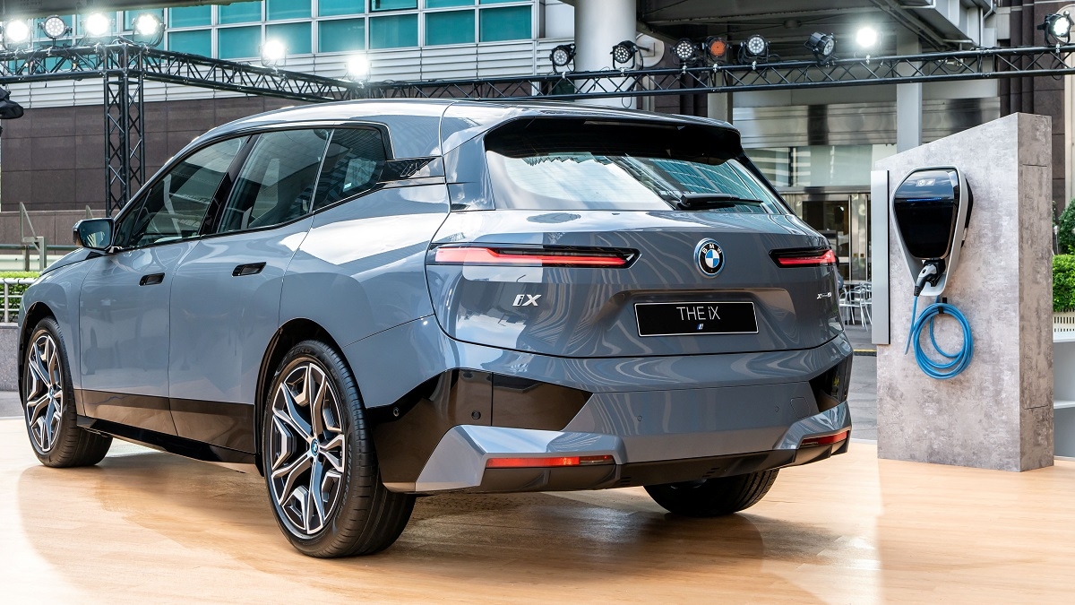 2022 BMW iX xDrive40i旗艦版