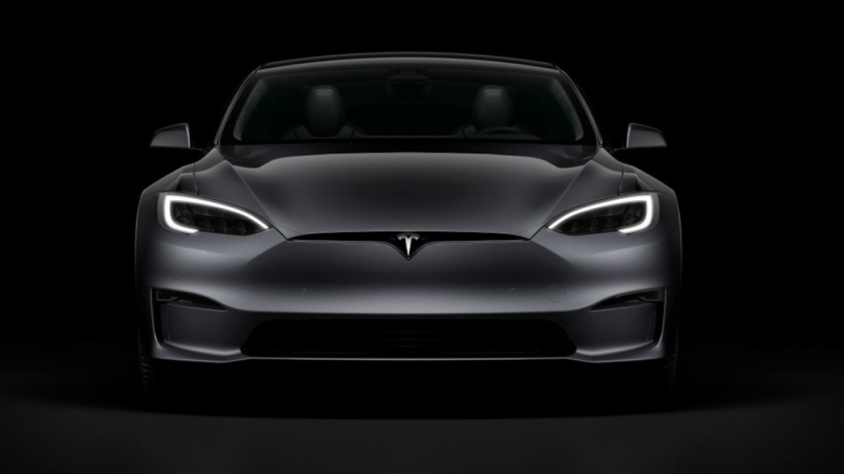 2022 Tesla Model S 標準版