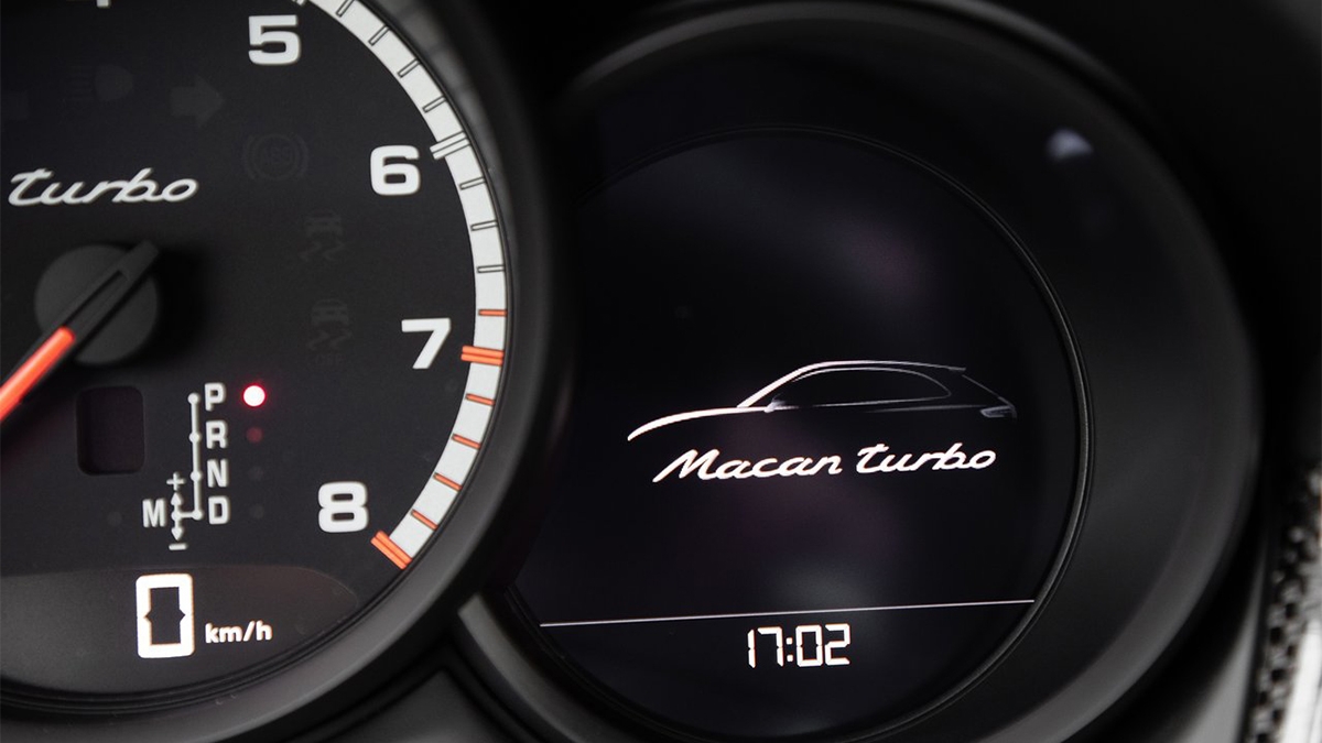 2021 Porsche Macan Turbo