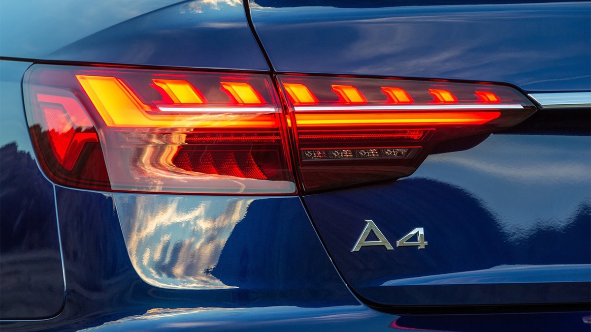 2021 Audi A4 Sedan 40 TFSI S-Line