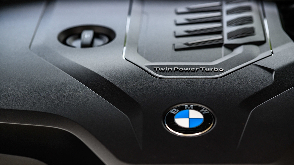 2020 BMW 3-Series Sedan 318i Luxury