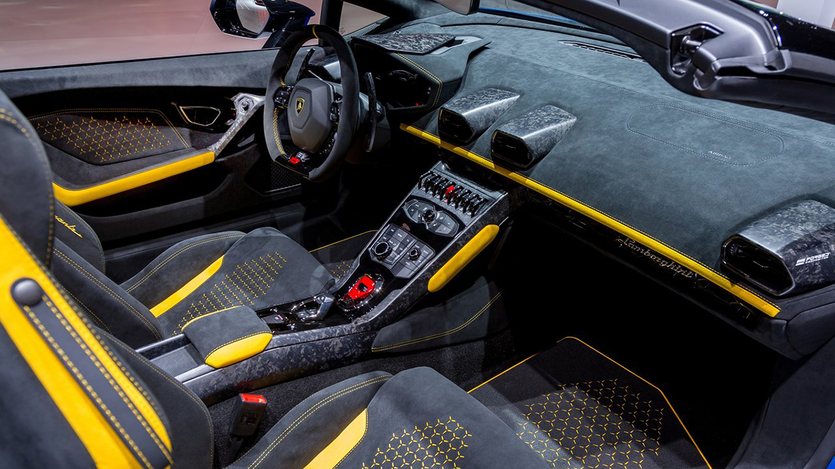 2019 Lamborghini Huracan Spyder Performante