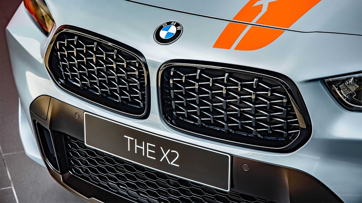 2022 BMW X2 sDrive20i M Mesh Edition