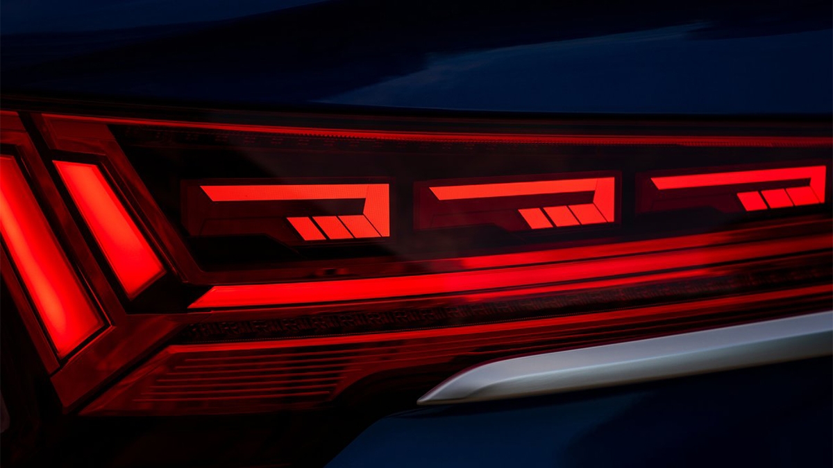 2022 Audi Q5 Sportback 45 TFSI quattro Advanced進化版
