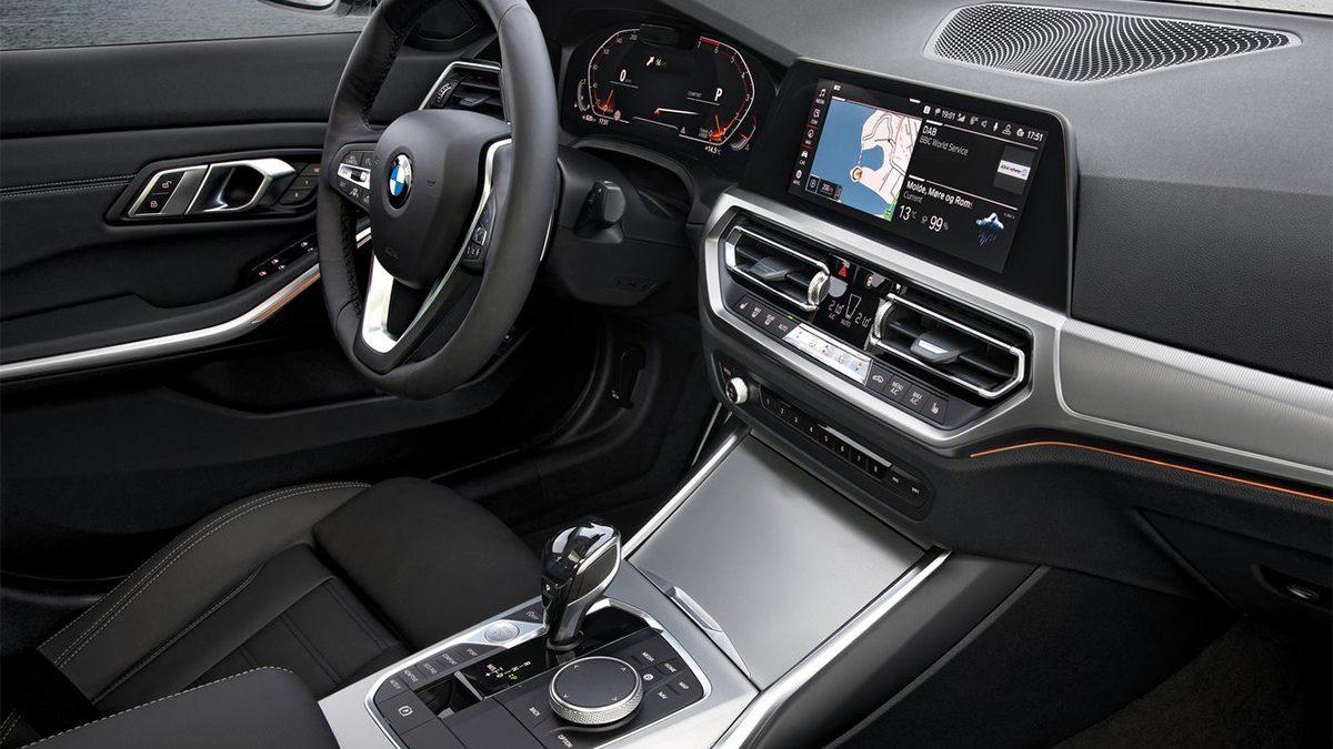 2019 BMW 3-Series Sedan 330i Luxury