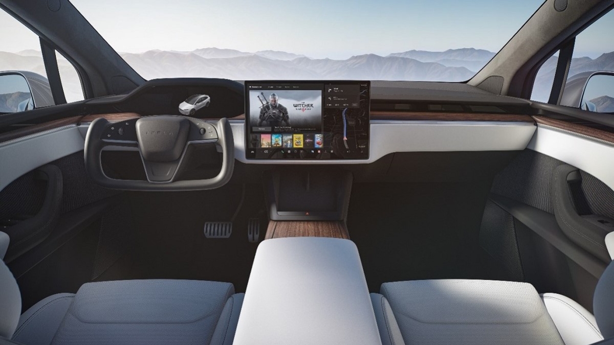 2023 Tesla Model X 標準版六人座