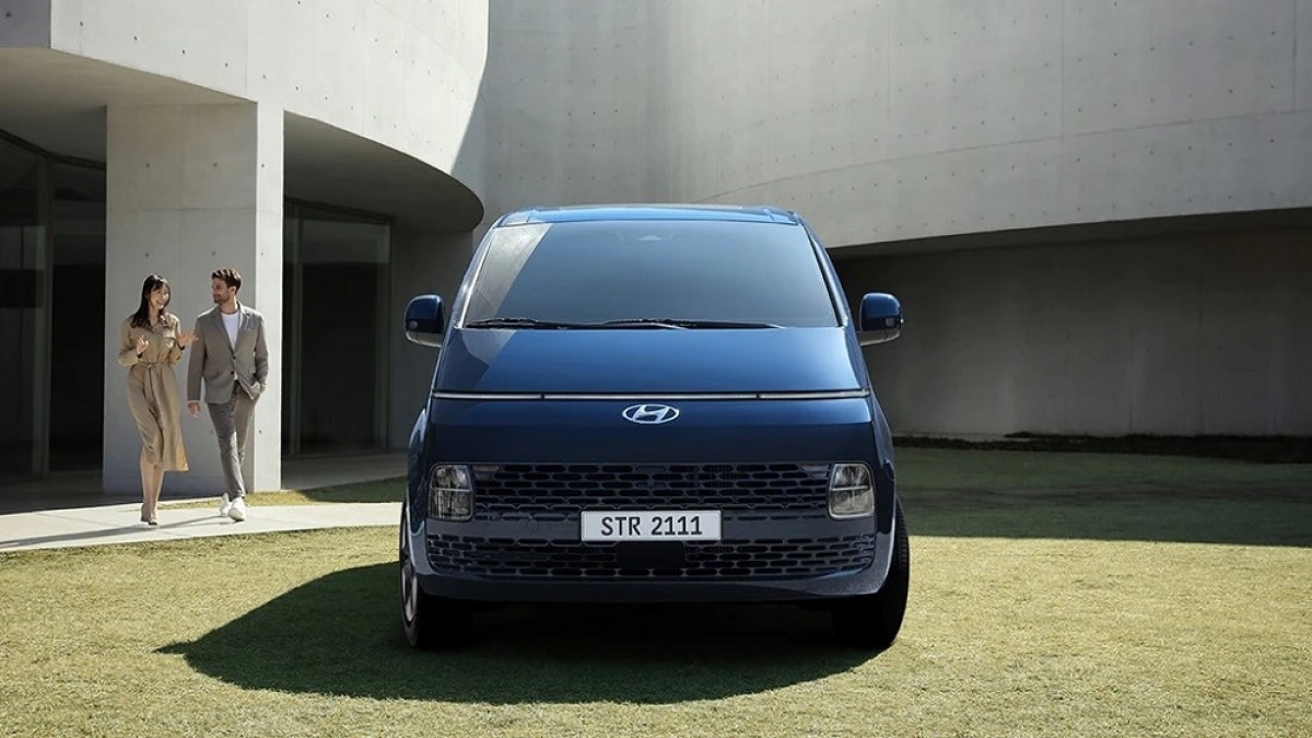 2022 Hyundai Staria GLD-B