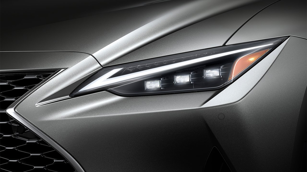 2022 Lexus IS 300h頂級版(天窗)