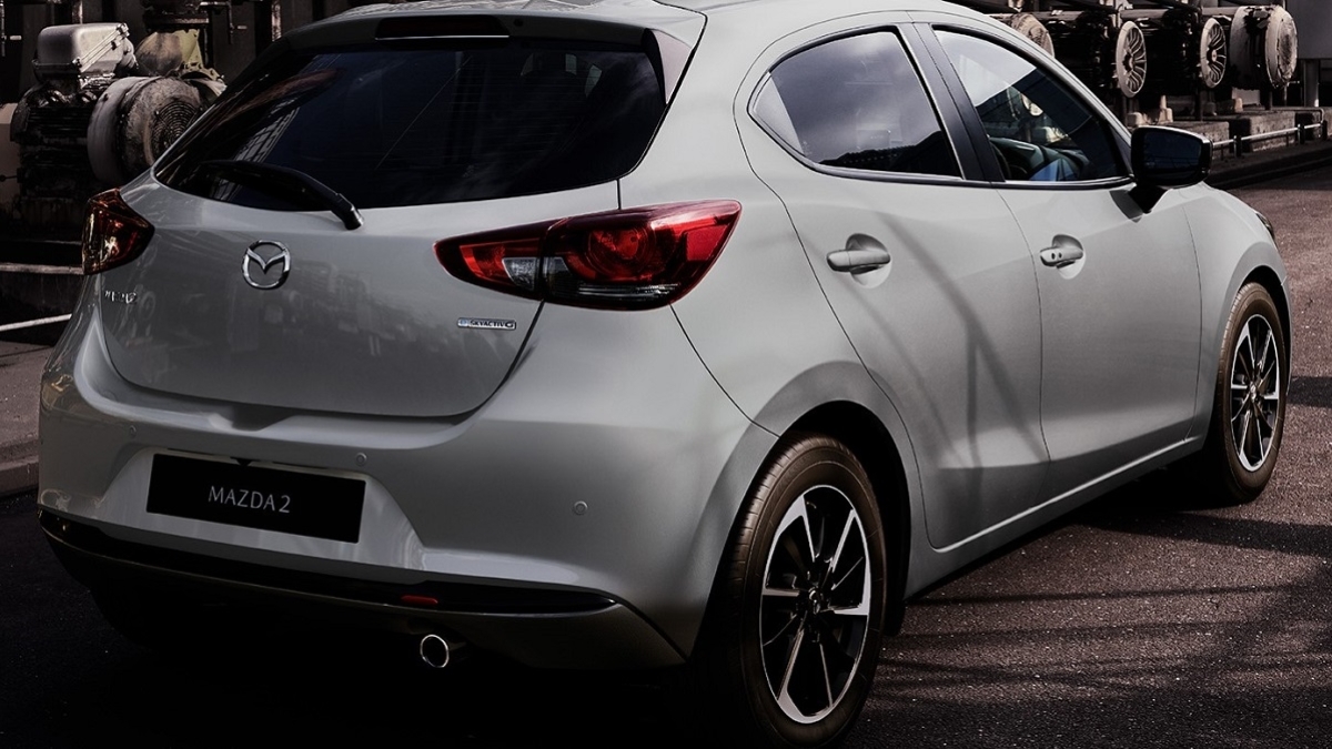 2025 Mazda 2 15S Midnight Edition