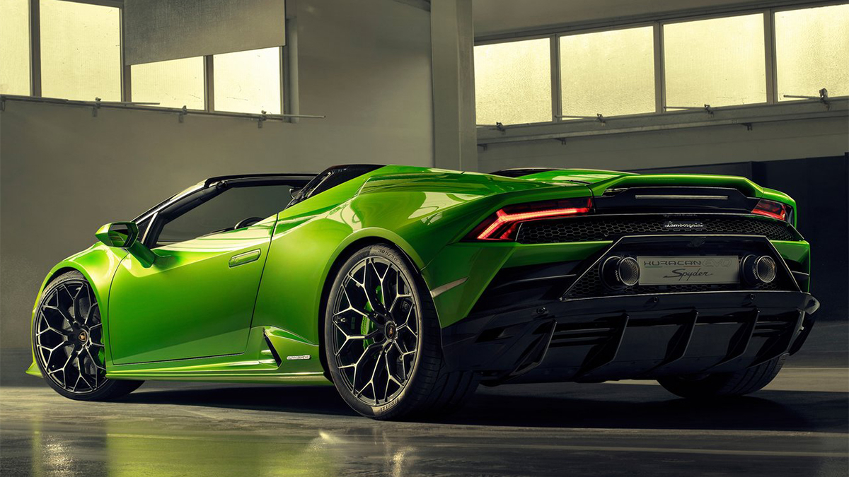 2021 Lamborghini Huracan EVO Spyder V10
