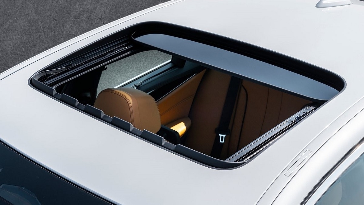 2023 BMW 5-Series Sedan 530i Luxury